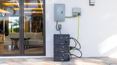 La centrale électrique Bluetti AC300 est désormais disponible à 1 499 $ grâce au programme Clean Energy Incentive de Bluetti (Source d&#039;image : Bluetti)