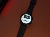 La Lige Smartwatch d'Aliexpress sur le bureau