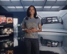 Sarah Bond, présidente de Xbox, présente les ordinateurs de poche ROG Xbox Ally (Source de l'image : capture d'écran, Xbox Gaming YouTube avec modifications)