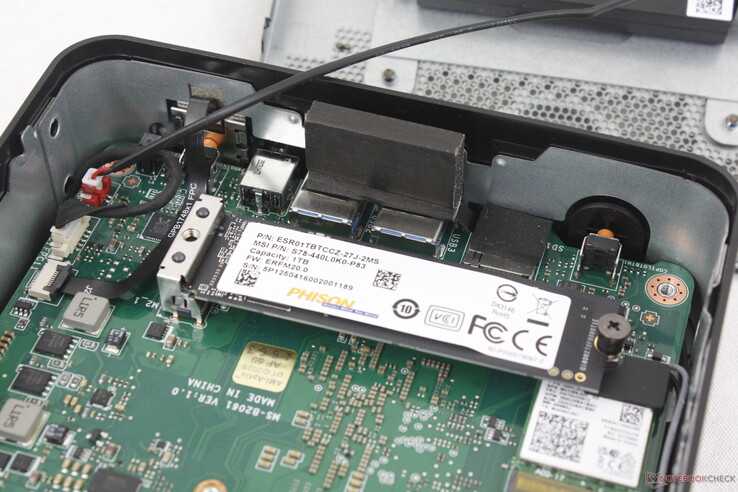 SSD M.2 2280 avec dissipateur thermique retiré