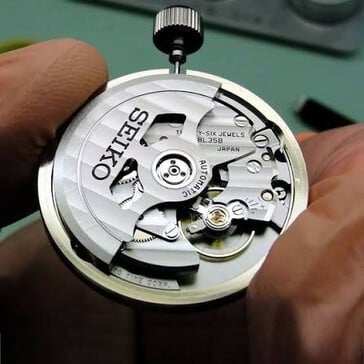 Mouvement Seiko 4R36.