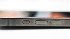 Un appareil de la série Pro de l'iPhone 15. (Source : Andrew Clare via Twitter)