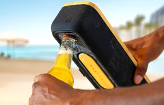 L'enceinte portable Get Together Go de House of Marley peut être utilisée comme décapsuleur.