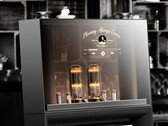 LG a mis au point un amplificateur à tube doté d'un panneau OLED transparent. (Image : LG)