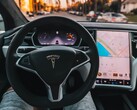 Après la mise à jour logicielle 2022.4, l'Autopilot de Tesla sera plus agressif en matière de freinage par récupération (Image : Roberto Nickson)