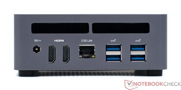 Arrière : DC 19V, 2x HDMI 2.1, RJ45 2.5G, 4x USB3.2 Gen2 Type-A