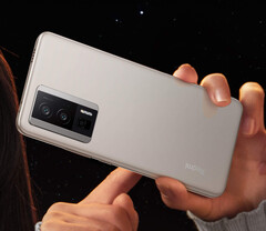 Le Redmi K60 ressemble beaucoup au 23049PCD8G illustré ci-dessous. (Source de l'image : Xiaomi)