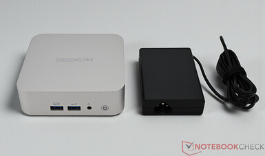 Geekom A8 avec bloc d'alimentation (19 V ; 6,32 A)