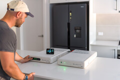 Le réfrigérateur Bluetti FridgePower est extensible jusqu'à 8 kWh