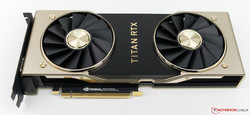 En test : la NVIDIA TITAN RTX de bureau.