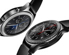 Samsung continue de mettre à jour ses anciennes smartwatches, souvent des années après leur sortie. (Image source : Samsung)