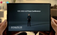 Si le LG Rollable est toujours en vie, il ne tient qu'à un fil. (Image : LG)