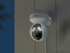 La caméra de sécurité Reolink E1 Outdoor Pro prend en charge le Wi-Fi 6 à double bande (Source de l&#039;image : Reolink)
