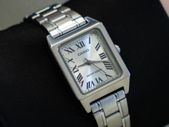 La Casio LTPB150D-7B