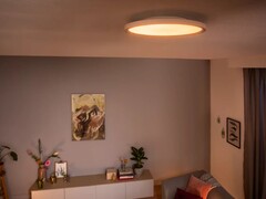 Les nouveaux plafonniers Philips Hue Aurelle (photo) seront moins chers que les versions originales. (Source : Philips Hue)