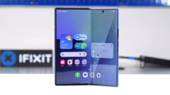 le démontage effectué par iFixit indique que le Samsung Galaxy Z Fold 7 est très difficile à réparer. (Source de l&#039;image : iFixit)