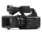 Le PWX-Z300 de Sony offre aux réalisateurs de reportages et de documentaires un caméscope 4K doté de nombreuses fonctionnalités et d'un zoom 17x. (Source de l'image : Sony)