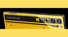 Le RedMagic 9 Pro+ Bumblebee Edition. (Source : RedMagic)