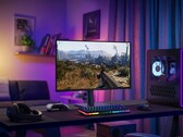 Le moniteur de jeu Alienware AW2726DM 27 pouces OLED présenté sur un bureau