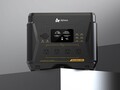 La station d'alimentation BlackBee 2000 d'AlphaESS peut charger simultanément 15 appareils. (Image source : AlphaESS)