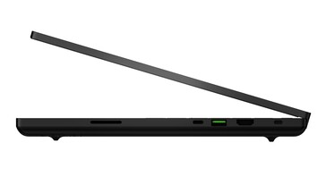 Razer Blade 16 - Ports à droite. (Image Source : Razer)