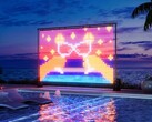Govee Lightwall en extérieur près d'une piscine