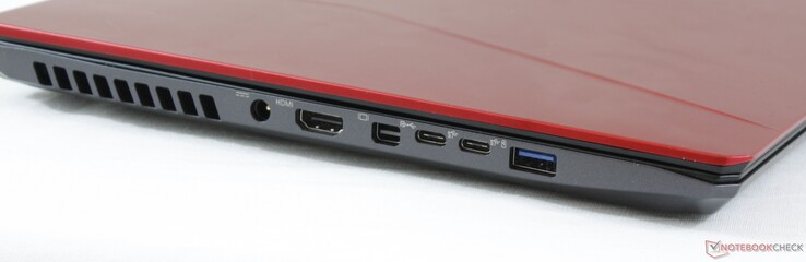 Côté gauche : entrée secteur, HDMI, DisplayPort, 2 USB C 3.1 (1 avec DisplayPort), USB A 3.1.