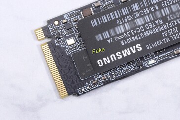 Le faux Samsung est équipé d'un contrôleur Maxio, et non Samsung.