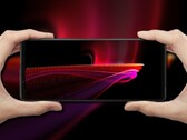 Le Sony Xperia 1 III est équipé d'un écran OLED 4K HDR avec une fréquence de rafraîchissement de 120 Hz. (Image source : Sony/Best Buy - édité)