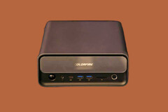 Le dernier mini-PC de Colorful, équipé de la technologie Gorgon Halo, dispose d’une mémoire vive pouvant atteindre pas moins de 192 Go.