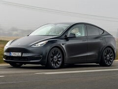 Une Tesla Model Y (Source de l'image : Michal Lauko via Unsplash ; recadré)