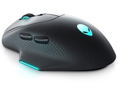 Alienware a dévoilé sa dernière souris de jeu sans fil, l&#039;AW620M (Image : Alienware)