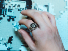 Le prix et le mois de sortie aux États-Unis de la montre à anneau de Casio ont été annoncés. (Source de l'image : Casio)