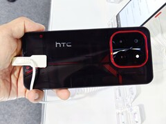 HTC a déjà dévoilé son nouveau smartphone de jeu Wildfire lors d'une exposition technologique (Image source : @hkyamane)
