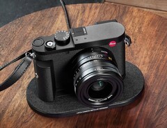Le Leica M EV1 est essentiellement un Leica Q3 à objectifs interchangeables. (Source de l'image : Leica)