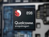 Un processeur Qualcomm Snapdragon 898 pourrait bientôt équiper des téléphones tels que le prochain Redmi K50 Pro. (Image source : Qualcomm/Softpedia - édité)