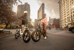 Guide des cadeaux de Noël 2023 : Les 3 meilleurs vélos électriques pour tous les utilisateurs (Source : Unsplash)