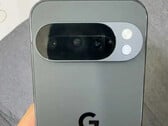 Google n'organisera finalement pas de nouvel événement Pixel Superfans ce mois-ci, présumé Pixel 10 Pro en photo. (Source de l'image : Mystic Leaks)