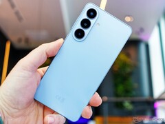 Le Samsung Galaxy S26 est également disponible avec une capacité de stockage de 128 Go pour les entreprises.