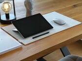 Le Surface Go 3 d'entrée de gamme pourrait égaler son prédécesseur équipé du Core m3-8100Y en termes de performances. (Image source : Workperch)