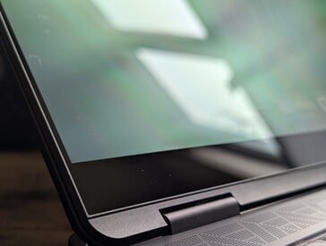 Protection brillante d'un bord à l'autre, mais sans support d'écran tactile