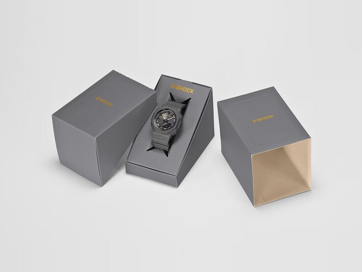 Emballage G-Shock GMA-P2126W-8A 