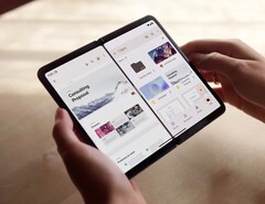 Il semblerait que Google ait eu au moins deux autres projets de Pixel pliable avant d'opter pour l'actuel Pixel Fold. (Source de l'image : Google)