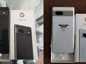 Le Pixel 7a dans deux des quatre couleurs prévues pour le lancement. (Source de l'image : Ramane Business)