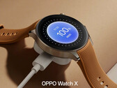 L'Oppo Watch X est dotée d'un boîtier en acier inoxydable de 47 mm de diamètre. (Source de l'image : Oppo)