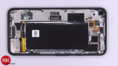 Le Pixel 5 de Google de l'intérieur. (Source : YouTube)