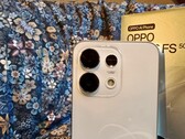 L'Oppo Reno 16 FS est équipé d'un excellent système photographique, mais vous devrez en contrepartie accepter certains compromis.