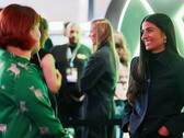 Une photo d’Asha Sharma, PDG de Xbox, s’adressant à la BBC
