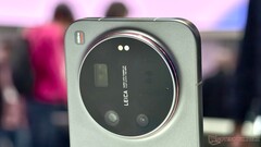 Deux fuites ont révélé des détails sur les améliorations qui devraient être apportées à l'appareil photo à zoom optique du Xiaomi 18 Ultra.