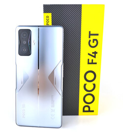 En examen : Poco F4 GT. Appareil de test offert par Xiaomi Allemagne.